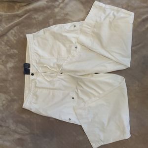 mountain Lake White Cropped Pants